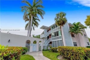 161 Ne 10th Ave 7c Hallandale Beach, FL 33009 - MLS#A11862585