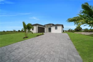 3821 Nw 38th Ave, Cape Coral