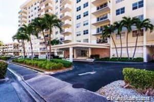 401 Golden Isles Dr 901 Hallandale Beach, FL 33009 - MLS#A11862643