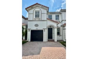 7869 Nw 110 Av ., Doral