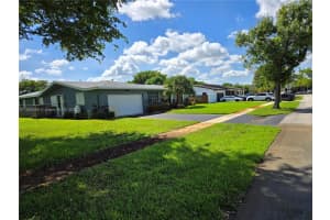 520 Nw 75th Ter Plantation, FL 33317 - MLS#A11862666