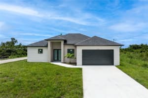 3318 30th St Sw, Lehigh Acres