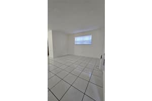 1590 Ne 125th Ter 3 North Miami, FL 33161 - MLS#A11862743