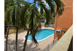 1851 Ne 168th St B7, North Miami Beach