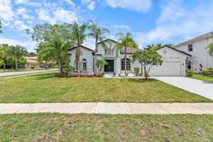 10275 Oak Meadow Ln, Lake Worth