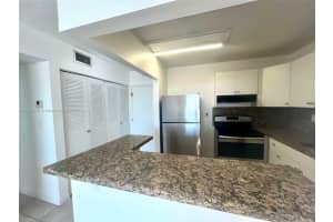 1465 Ne 123rd St 814, North Miami