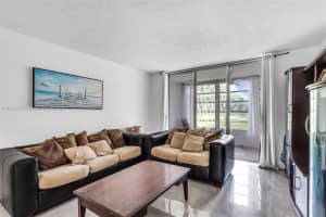 3001 Nw 48th Ave 139 Lauderdale Lakes, FL 33313 - MLS#A11862778