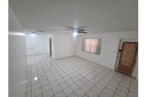 348 S Federal Hwy 5, Dania Beach, FL 33004 - MLS#A11862780