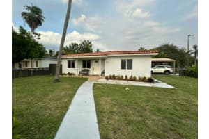 523 S 16th Ave, Hollywood, FL 33020 - MLS#A11862784