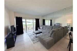 1965 S Ocean Dr Ld Hallandale Beach, FL 33009 - MLS#A11862797