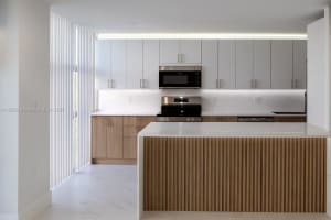 18181 Ne 31st Ct 505, Aventura