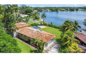 4399 Sw 89th Ave, Miami