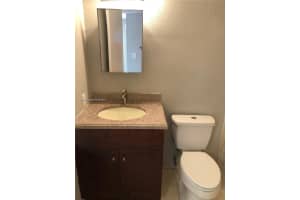 1333 S Dixie Hwy 201, Deerfield Beach, FL 33441 - MLS#A11862859