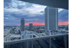 1800 S Ocean Dr 1909 Hallandale Beach, FL 33009 - MLS#A11862875