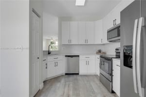 108 Lighthouse Cir E Tequesta, FL 33469 - MLS#A11862913