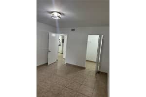 8100 Geneva Ct 142 Doral, FL 33166 - MLS#A11862928