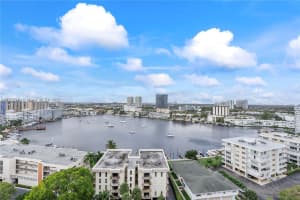 137 Golden Isles Dr 1610 Hallandale Beach, FL 33009 - MLS#A11862949