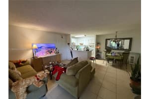 4780 Nw 102nd Ave 102-11 Doral, FL 33178 - MLS#A11862954