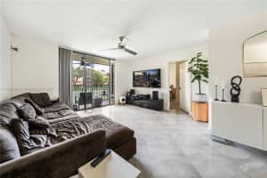 10401 W Broward Blvd 209, Plantation, FL 33324 - MLS#A11862990