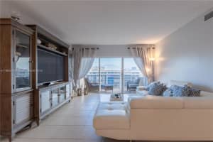 1985 S Ocean Dr 15g Hallandale Beach, FL 33009 - MLS#A11863000