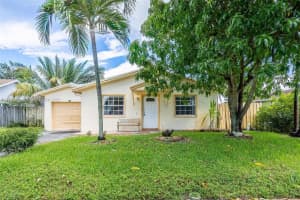 7217 Sw 3rd Ct, North Lauderdale