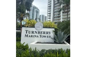 19500 Turnberry Way 12e, Aventura