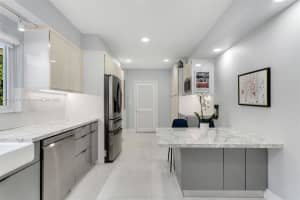 1410 Cleveland Rd Miami Beach, FL 33141 - MLS#A11863101