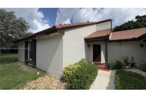 15205 Sw 45th Ter 45e, Miami