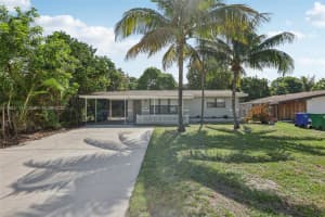 2649 Pine Tree Dr Miramar, FL 33023 - MLS#A11863114