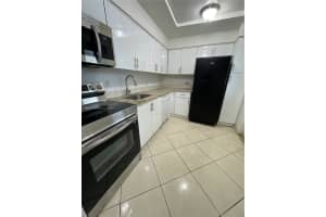 447 Ne 195th St 317, Miami