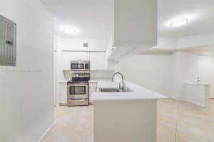 17100 N Bay Rd 1303, Sunny Isles Beach, FL 33160 - MLS#A11863144