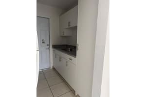 2040 NE 170th St 2, North Miami Beach, FL 33162 - MLS#A11863182