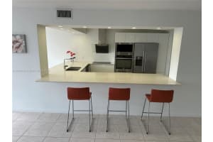 400 Leslie Dr 402 Hallandale Beach, FL 33009 - MLS#A11863193