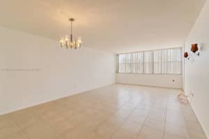 1300 Ne Miami Gardens Dr 219e Miami, FL 33179 - MLS#A11863209