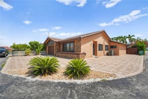 1231 Sw 136th Pl, Miami
