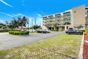 4100 Sw 64th Ave 209 Davie, FL 33314 - MLS#A11863253
