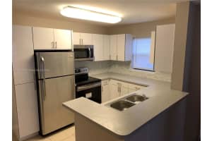 4000 NW 87th Ave 4000, Sunrise, FL 33351 - MLS#A11863284