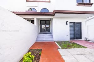 1231 SW 124th Ct 25-C, Miami, FL 33184 Sold 10/14/25
