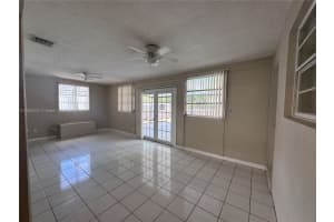2201 N 54th Ave, Hollywood, FL 33021 - MLS#A11863352