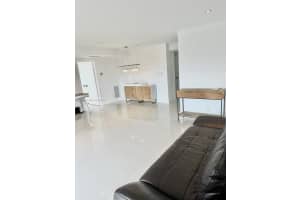 8400 Byron Ave 5d Miami Beach, FL 33141 - MLS#A11863363