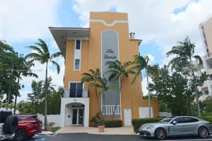 555 E Dania Beach Blvd 9, Dania Beach