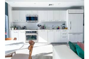 55 SW 9th St 1706, Miami, FL 33130 - MLS#A11863380