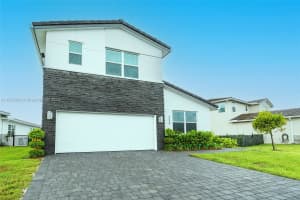 4230 Rosa Dr Deerfield Beach, FL 33064 - MLS#A11863393