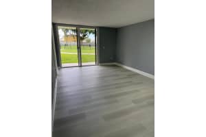 10000 NW 80th Ct 2124, Hialeah Gardens, FL 33016 - MLS#A11863412