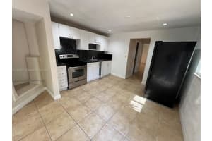 MLS# A11863421, Hollywood, Florida 33020