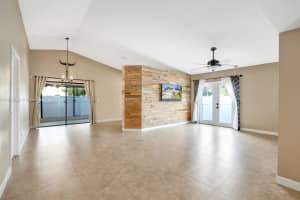 1 Cardiff Way, Boynton Beach, FL 33426 - MLS#A11863428