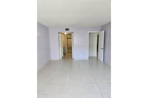 1301 NE 7th St 207, Hallandale Beach, FL 33009 - MLS#A11863455