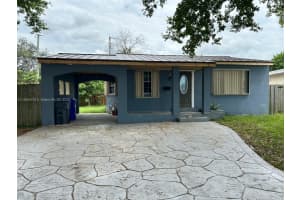 2551 Wiley St, Hollywood, FL 33020 - MLS#A11863479