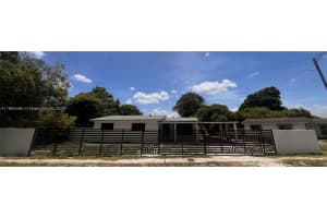 1212 Nw 15th St Fort Lauderdale, FL 33311 - MLS#A11863495