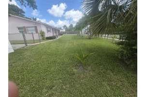 7756 Washington Ave 7758 Lake Worth, FL 33462 - MLS#A11863503